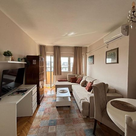 Apartment Wellness Белград Екстериор снимка