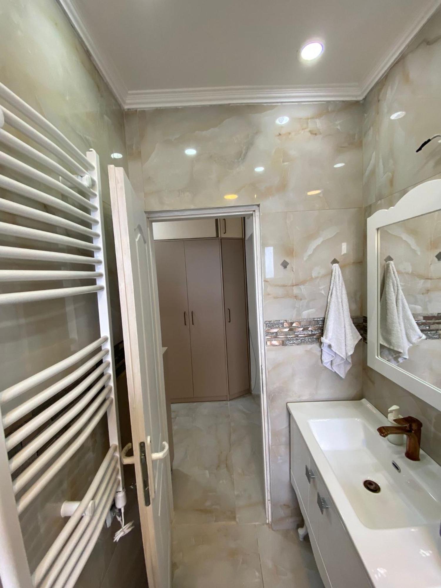 Apartment Wellness Белград Екстериор снимка