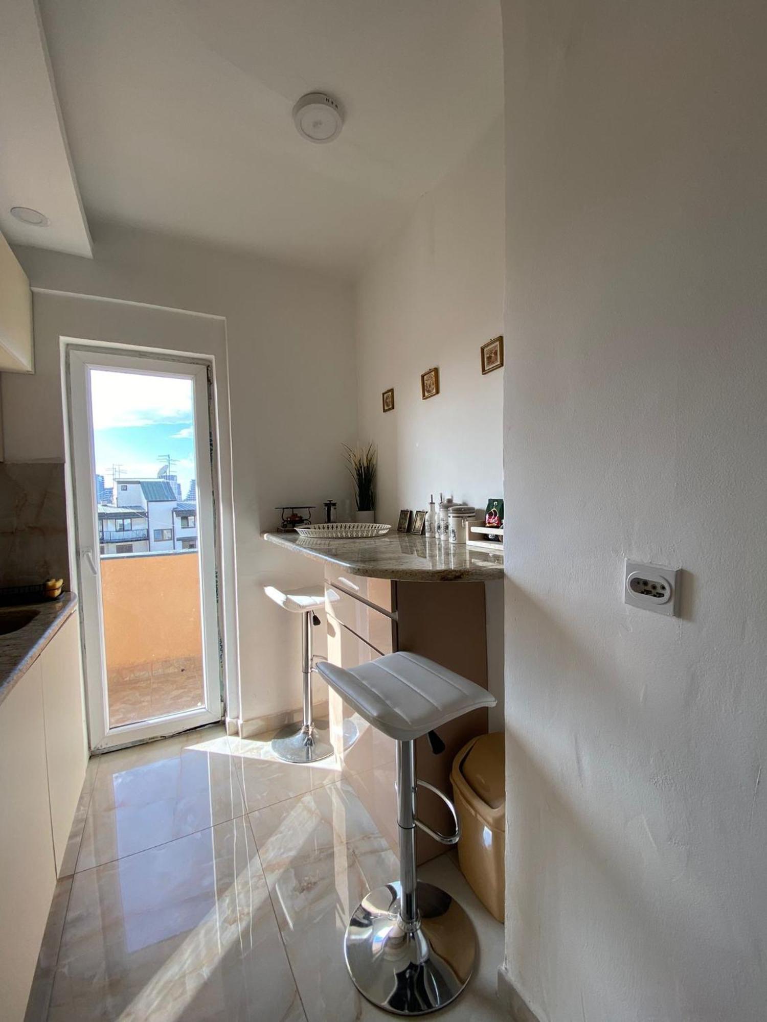 Apartment Wellness Белград Екстериор снимка
